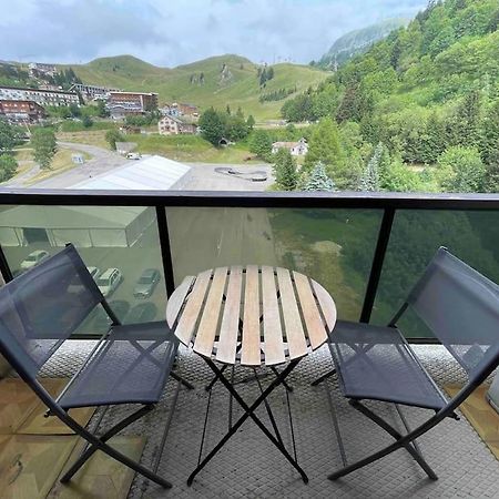 Studio Refait A Neuf Avec Balcon - Famille - Parking Couvert Chamrousse Buitenkant foto