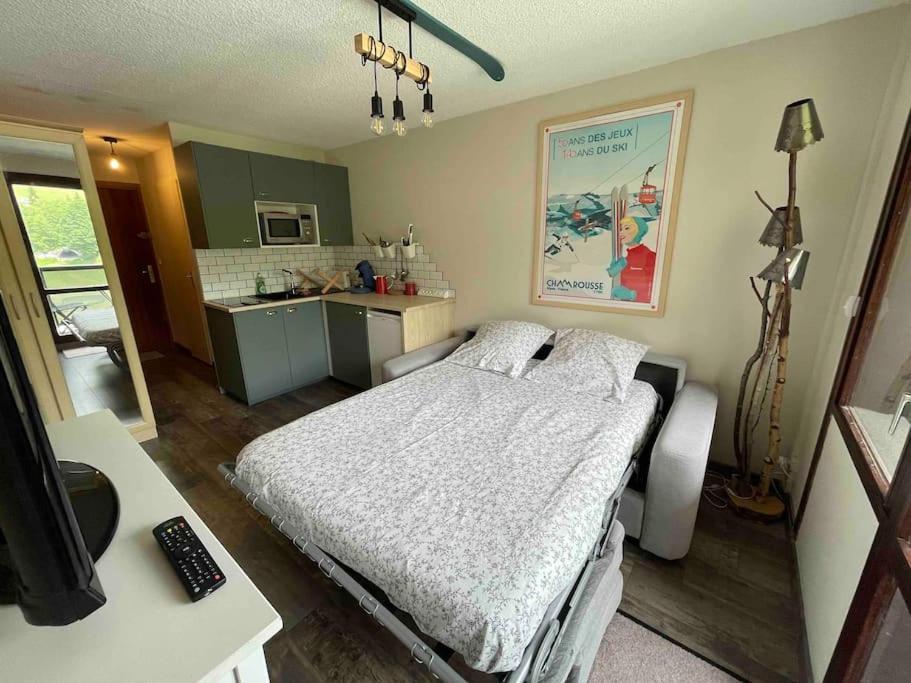 Studio Refait A Neuf Avec Balcon - Famille - Parking Couvert Chamrousse Buitenkant foto