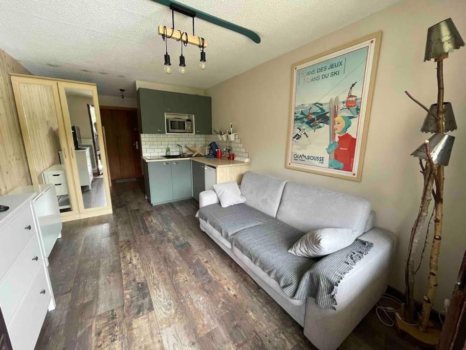 Studio Refait A Neuf Avec Balcon - Famille - Parking Couvert Chamrousse Buitenkant foto