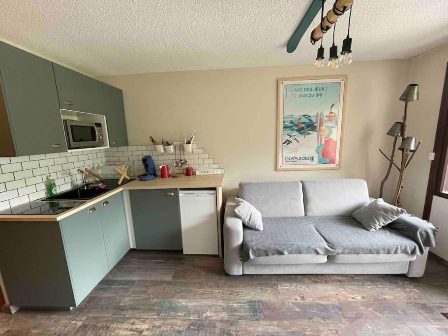 Studio Refait A Neuf Avec Balcon - Famille - Parking Couvert Chamrousse Buitenkant foto